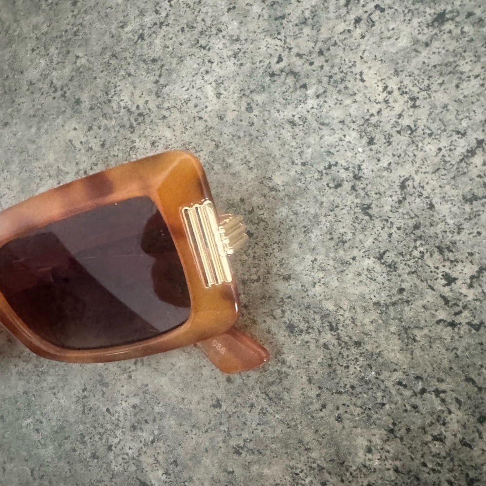 Tortoise Shell Sunglasses - image 2
